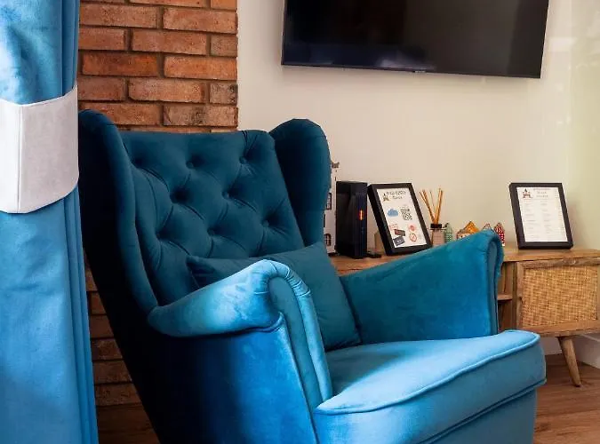 Brick Castle - Ulrich Lägenhet