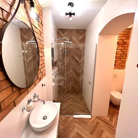 Brick Castle - Ulrich Lejlighed Wrocław