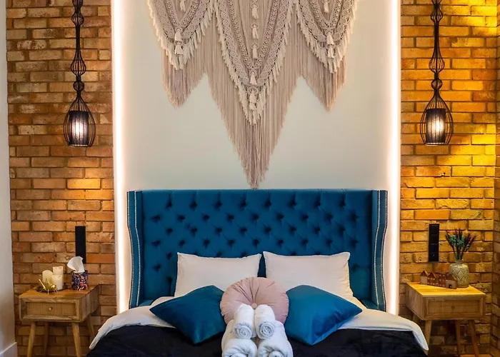 Brick Castle - Ulrich Apartman *