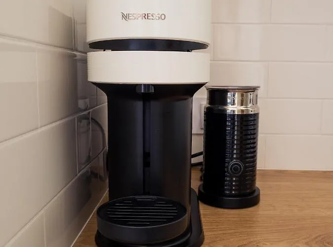 Brick Castle - Ulrich * Wrocław